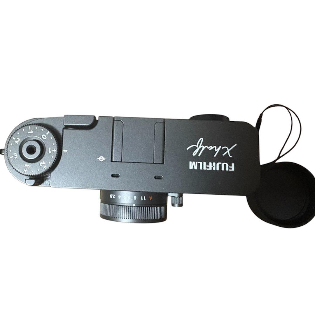 Fujifilm x-half x-hf1 チャコールシルバー