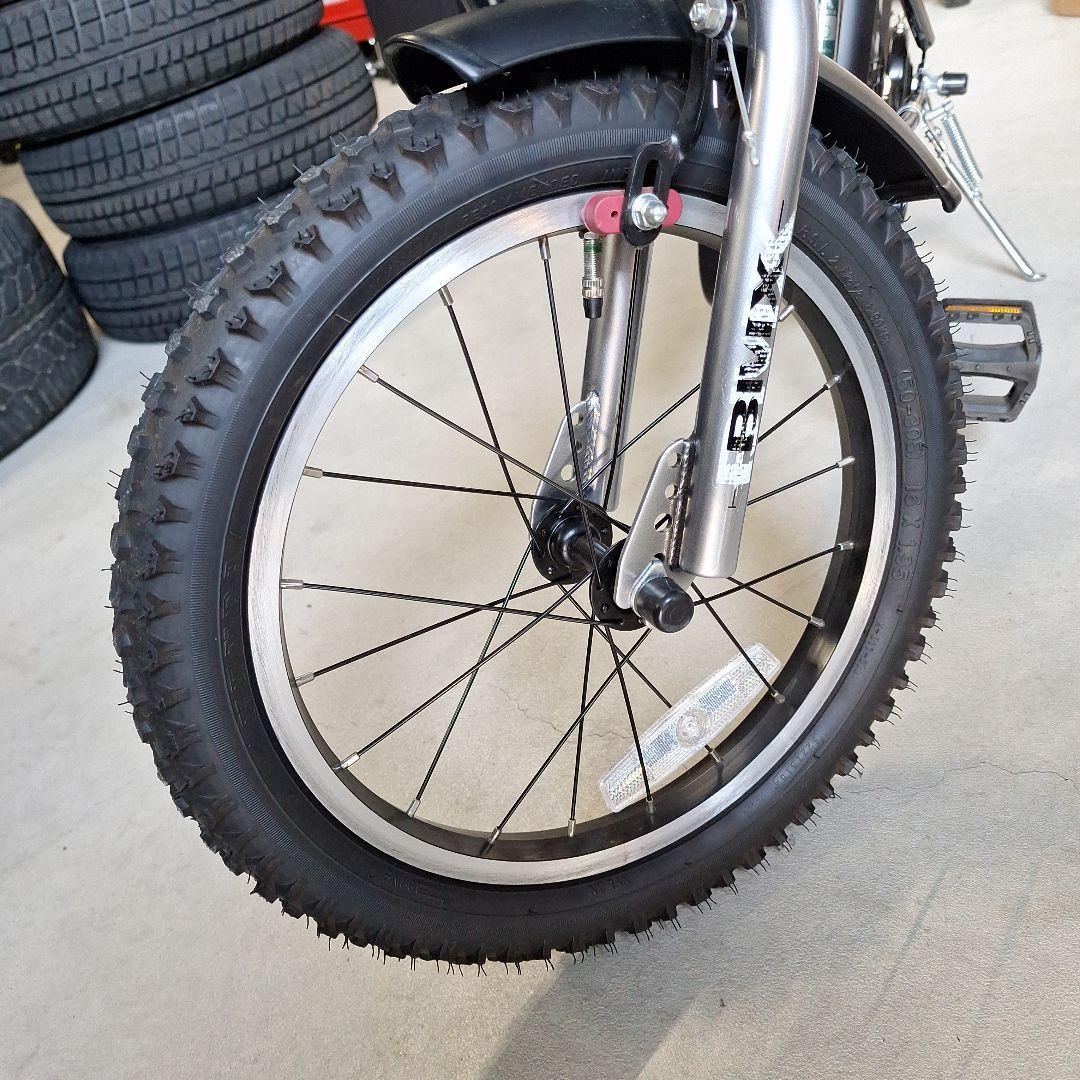 自転車　子供用　ジュニア　キッズ　１６インチ　補助輪　美品　ガレージ保管　BAA