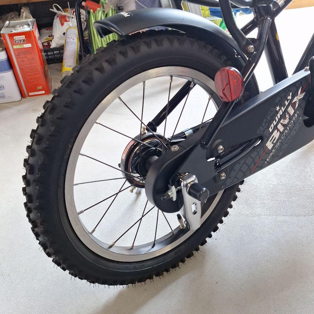 自転車　子供用　ジュニア　キッズ　１６インチ　補助輪　美品　ガレージ保管　BAA