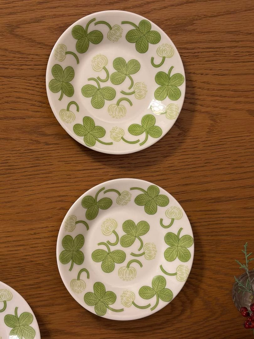 ピ*ぎ様 ARABIA Apila/アピラ mimi plate 14cm