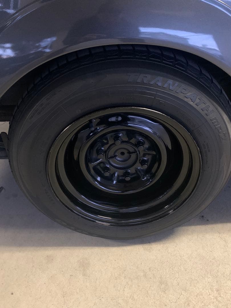 鎌ヶ谷ワイドホイールタイヤセット　ハイエース200系