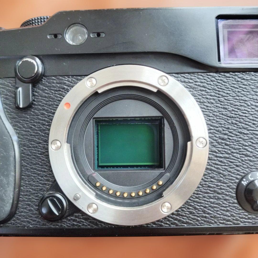 FUJIFILM X-Pro1 ミラーレス一眼 本体のみ