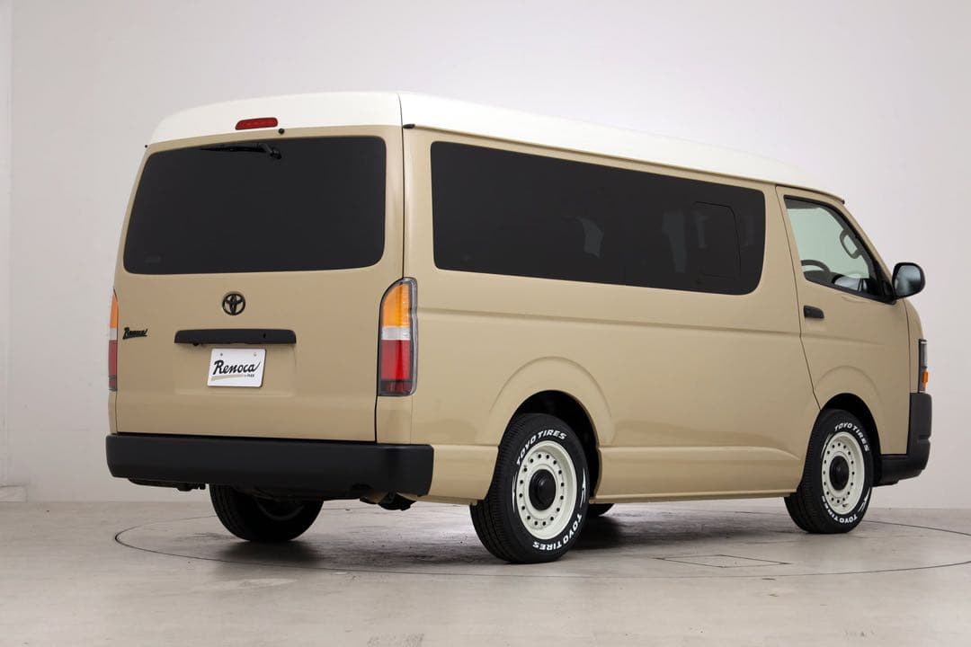 FLEX ハイエース　クラシック　テールランプ