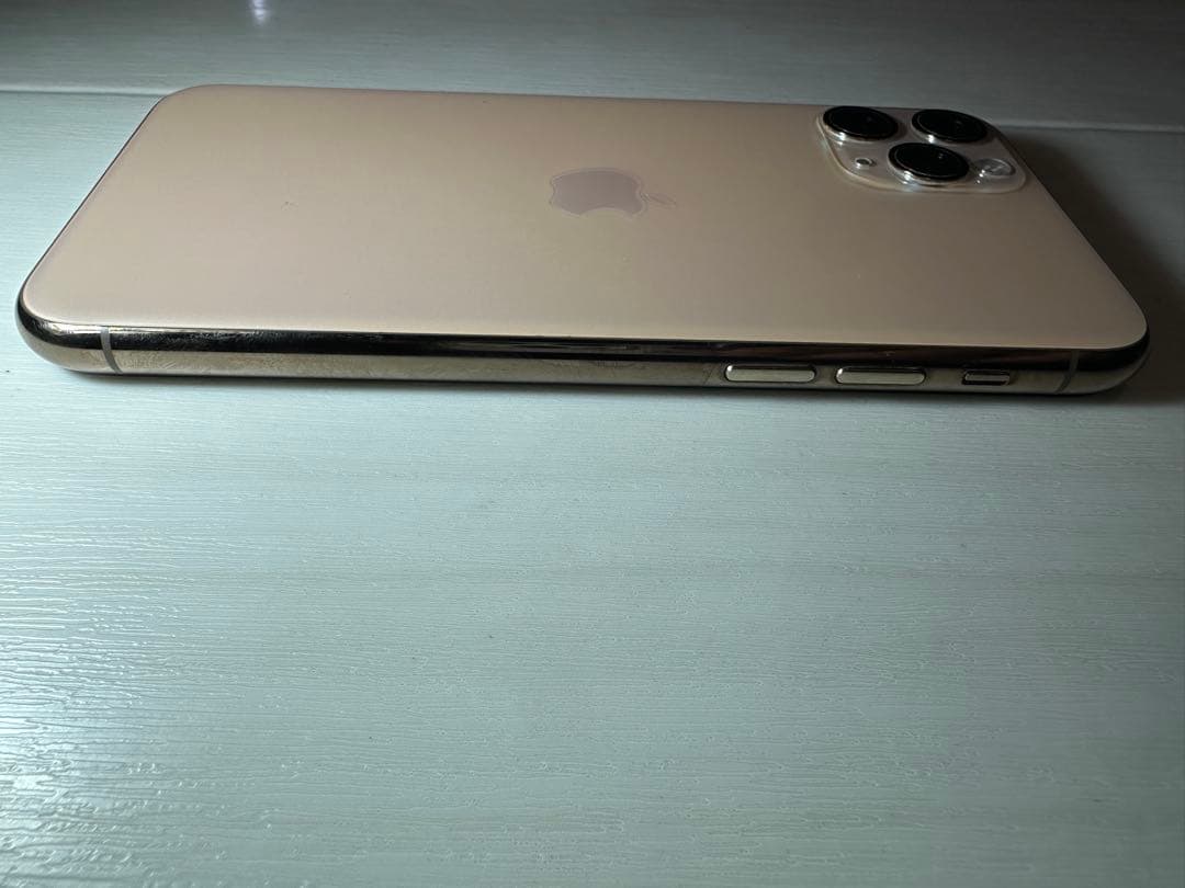 iPhone 11 pro 64GB ゴールド　SIMフリー　ジャンク