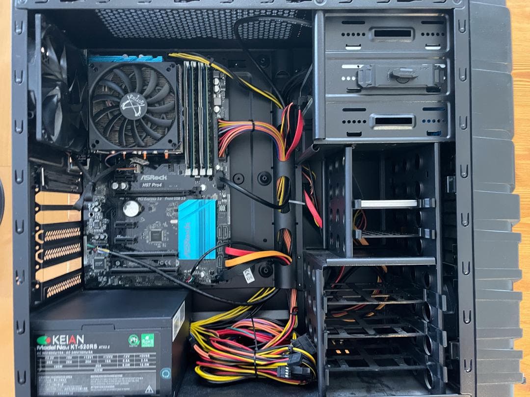 【自作PC】Core i7・メモリ32GB・SSD240GB・Win10