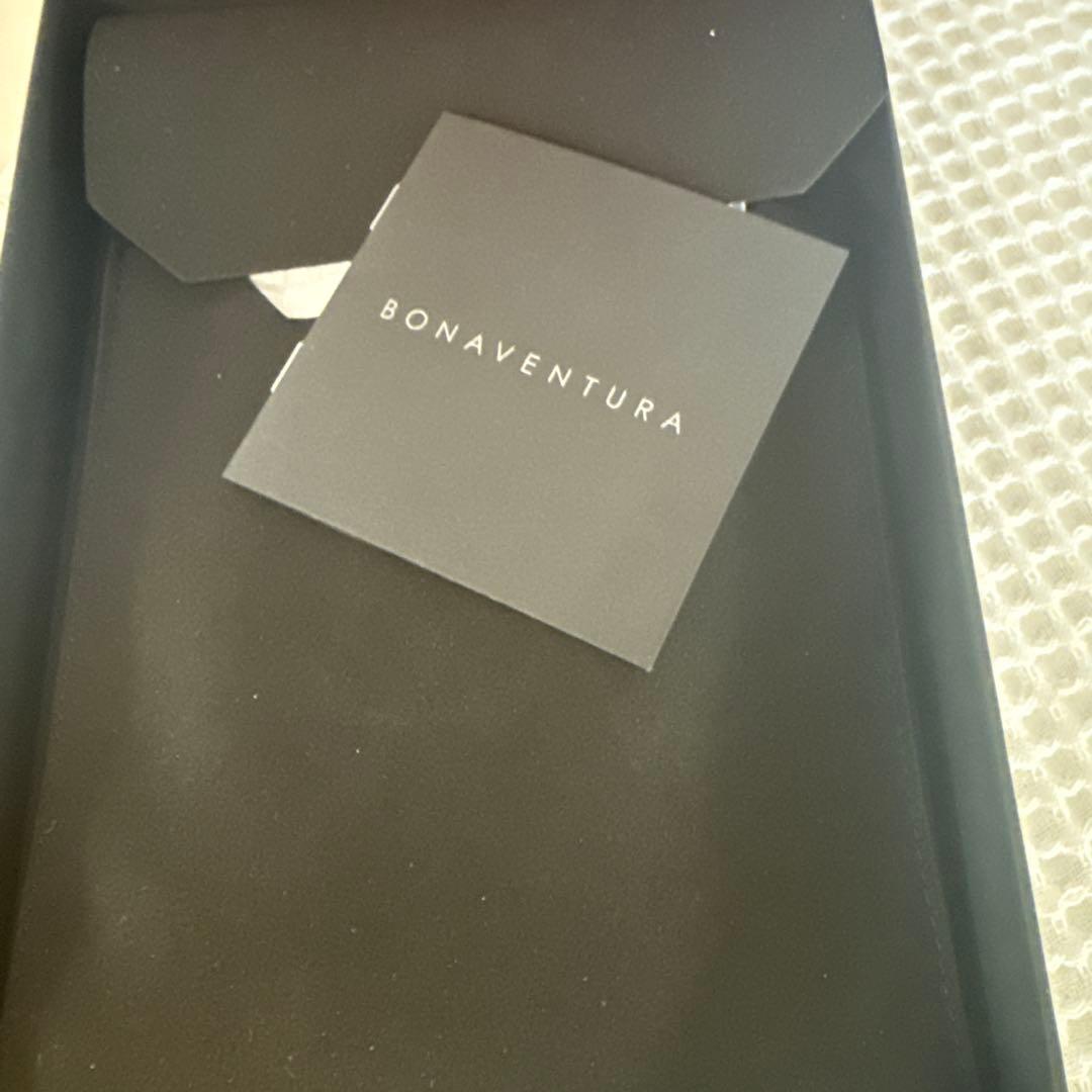 最終価格　ボナペンチュラ　iPhone16 Proケース、ストラップセット