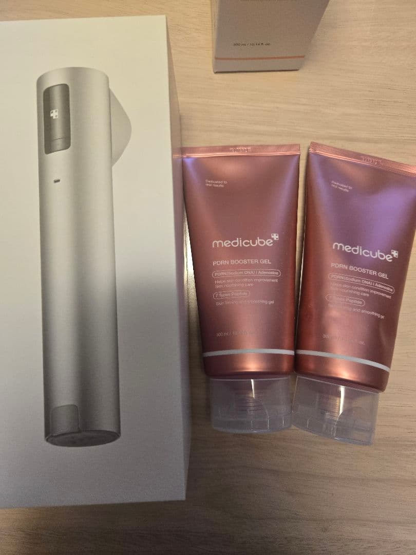 た*ん様 medicube Age-r痛くないハイフ美顔器♡ハイフォーカスショッ