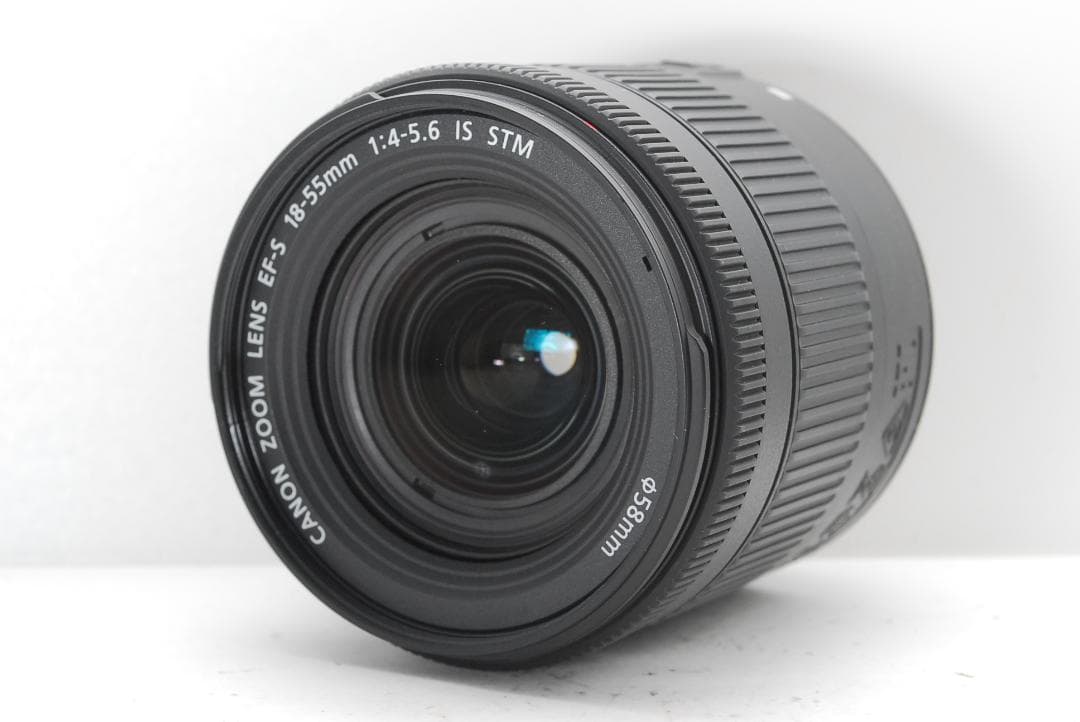 Canon Kiss X9i　WiFI搭載　タッチパネル　動画自撮りOK