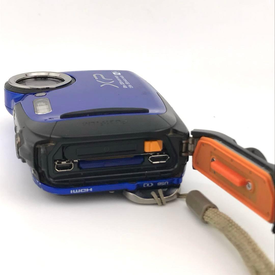 【Cカードリーダー付】FUJIFILM FinePix XP70 防水カメラ