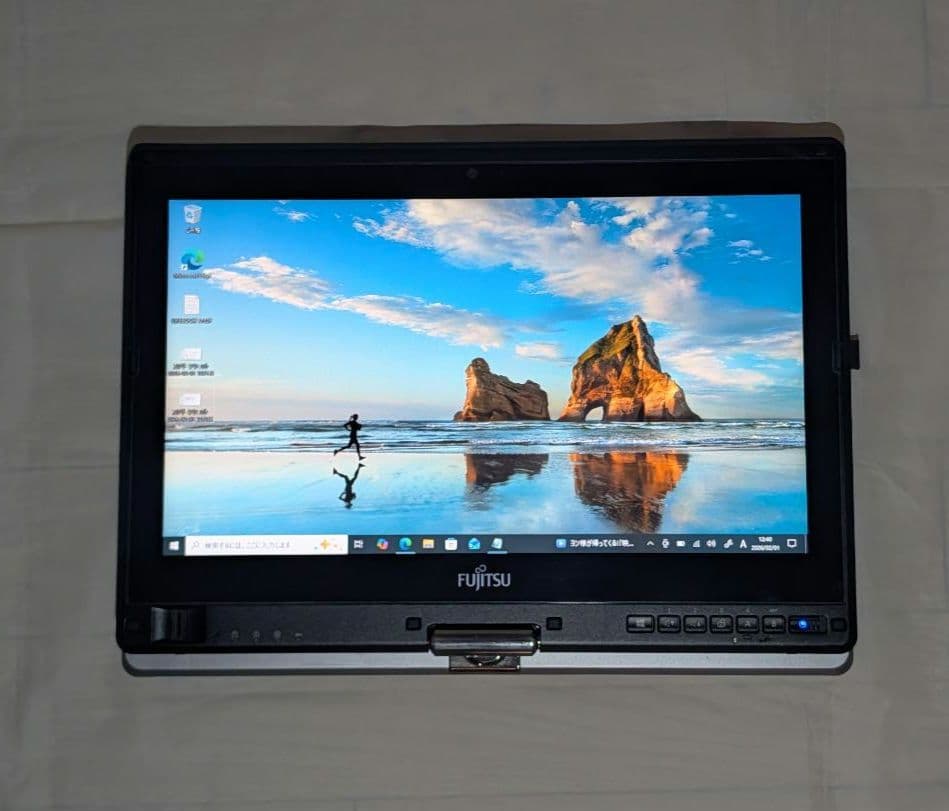 富士通　LIFEBOOK T732/F 2in1 ノートPC タッチパネル