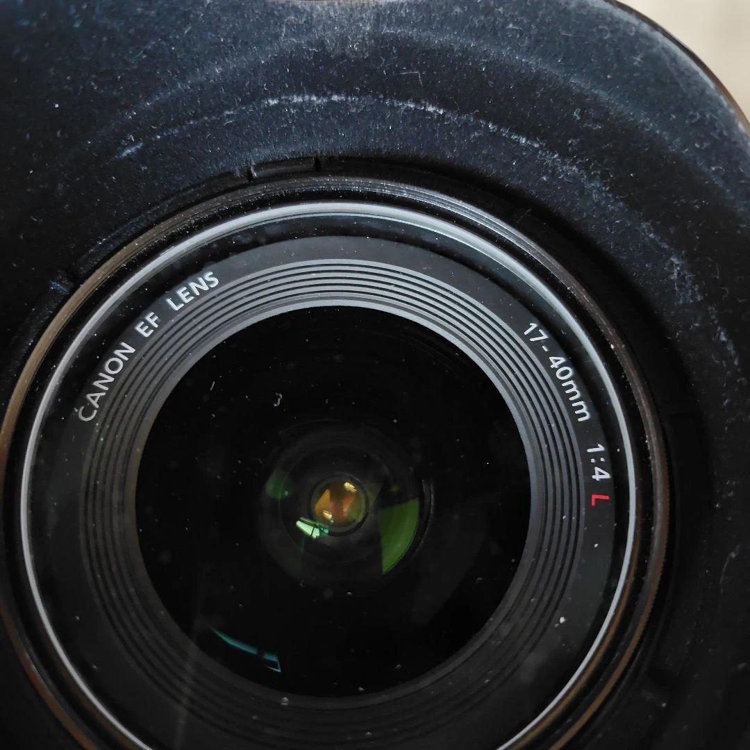 Canon EF 17-40mm f/4L USM ズームレンズ EW-83E付