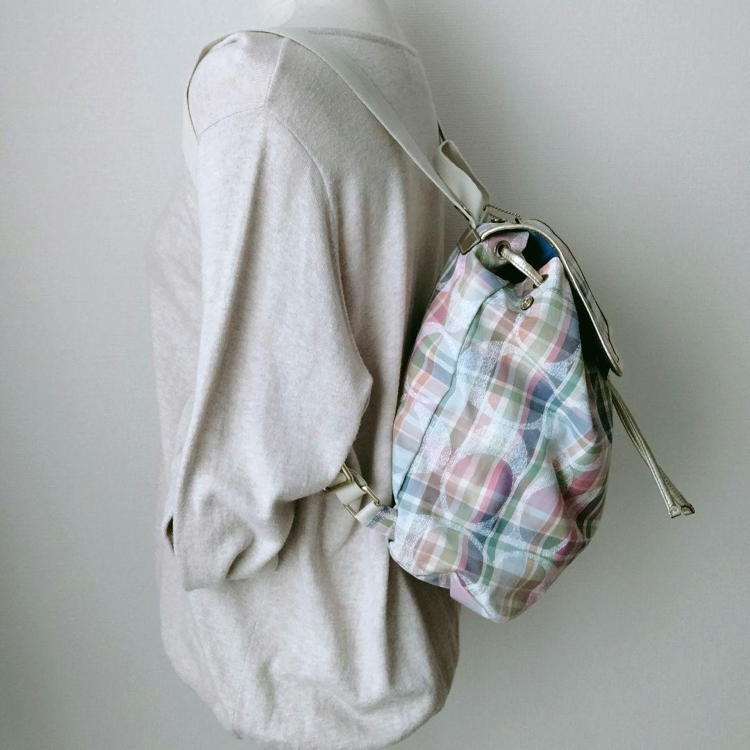 【希少美品】 コーチ シグネチャー リュック ポピー マドラス COACH