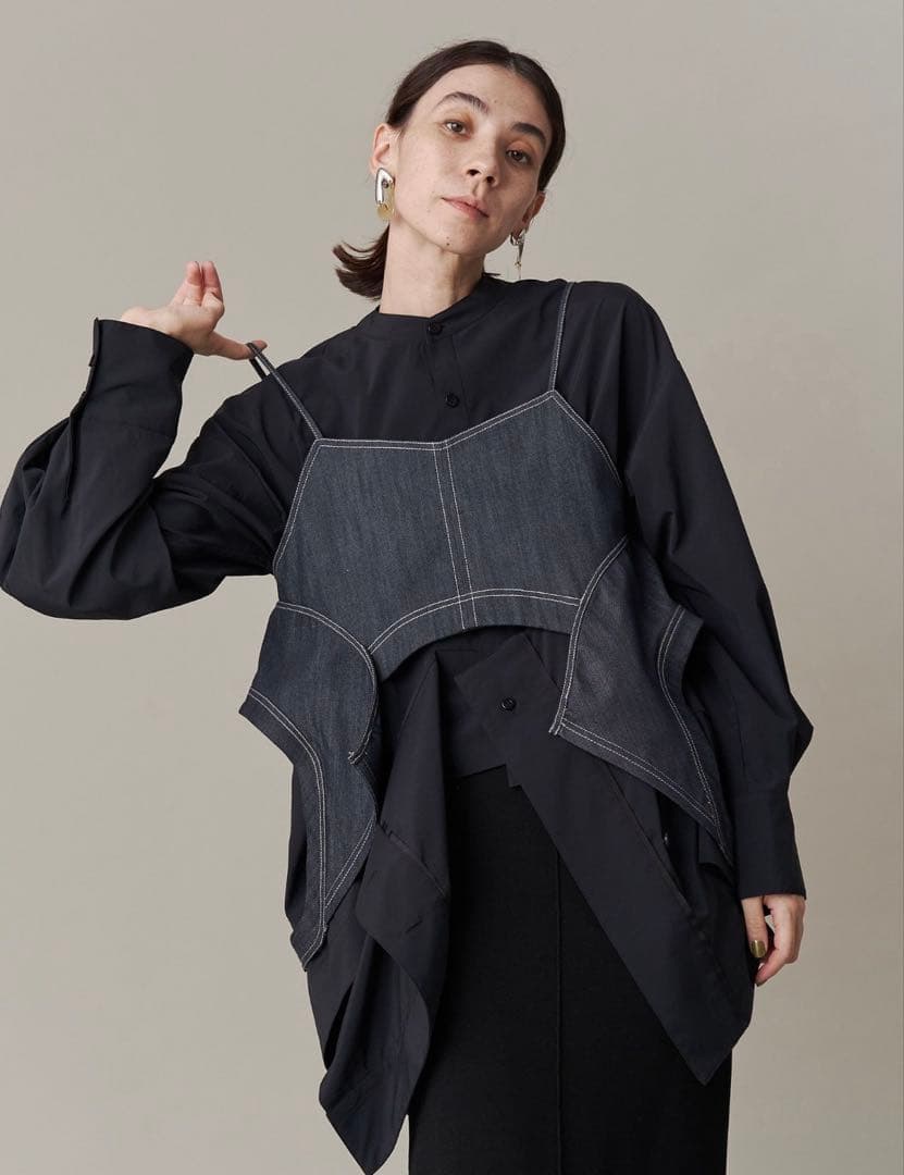 【人気品】UN3D. hole detail ビスチェ　インディゴ　38