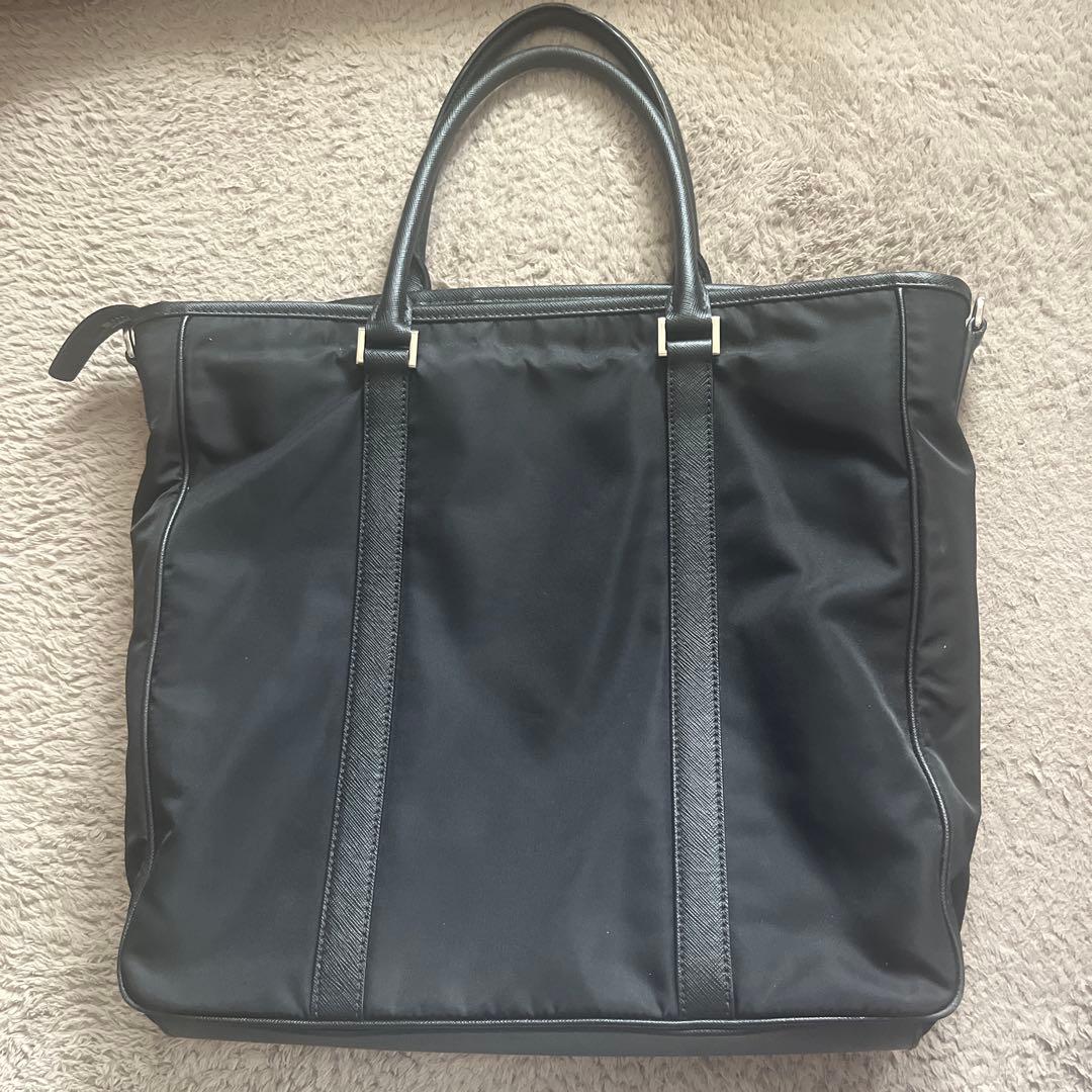 プラダ　バッグ　正規品　サフィアーノ　トートA4　まち付き