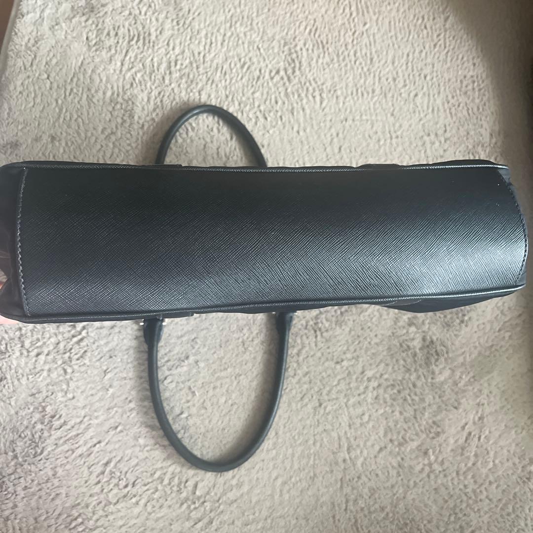 プラダ　バッグ　正規品　サフィアーノ　トートA4　まち付き