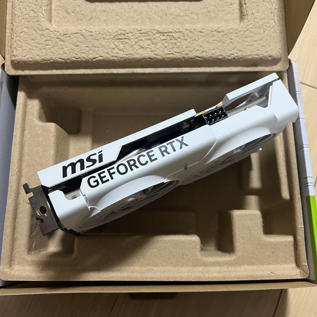 グラフィックボード・グラボ・ビデオカード MSI GEFORCE RTX 5060 8G VENTUS 2X white