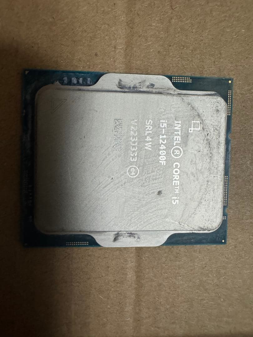 CPU Intel i5 12400F 中古