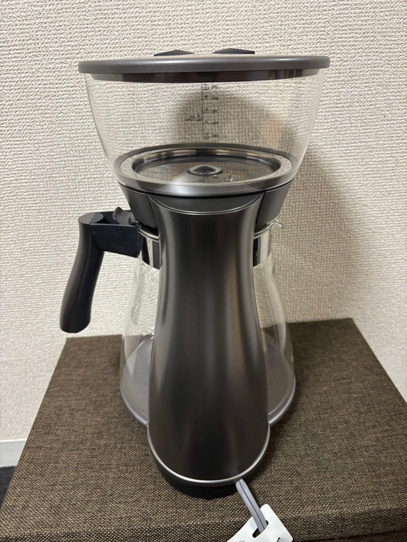 〈送料込み〉De'Longhi クレシドラ ドリップコーヒーメーカー シルバー