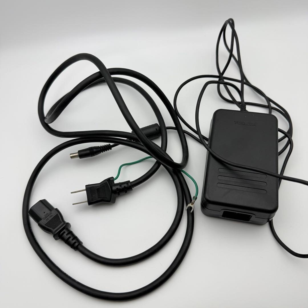 東芝　ダイナブック　J-3100SS