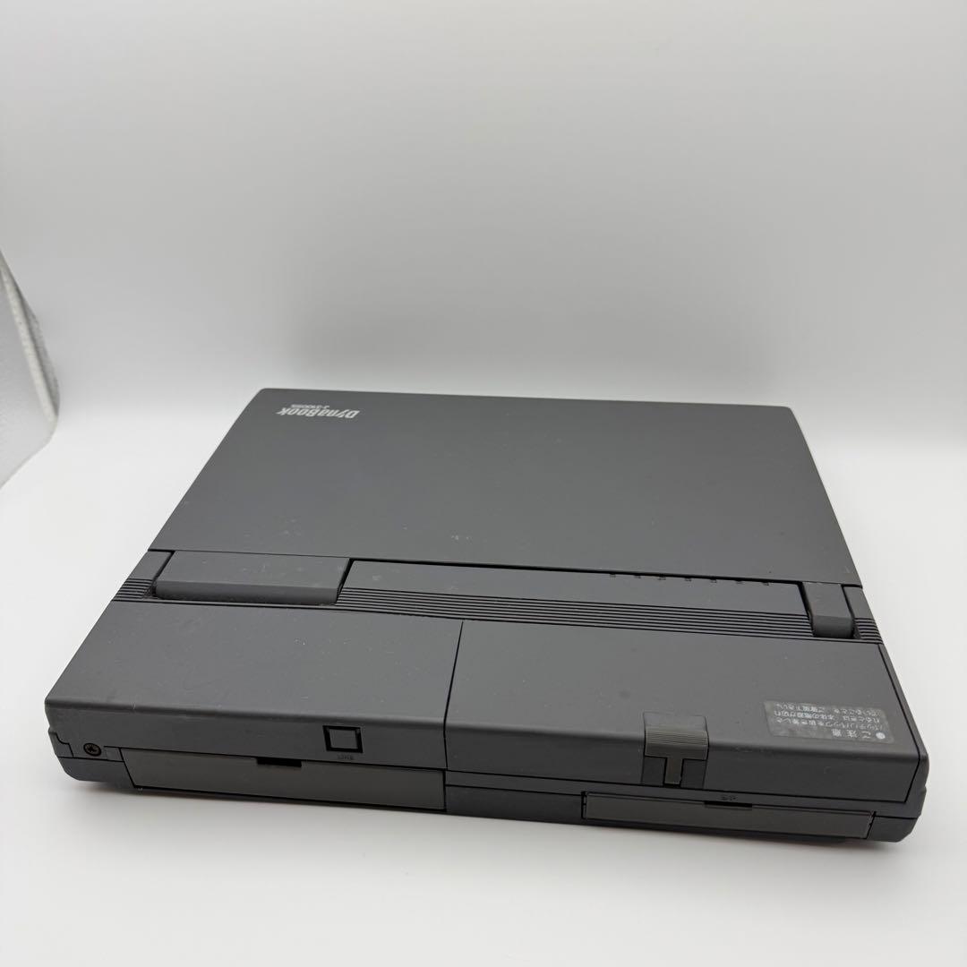 東芝　ダイナブック　J-3100SS