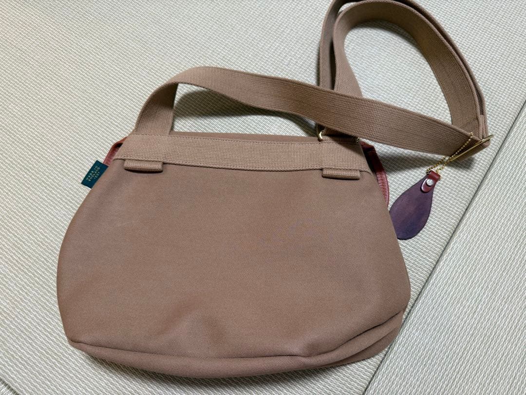 Brady ブレディ AVON ショルダーバッグ エイボン