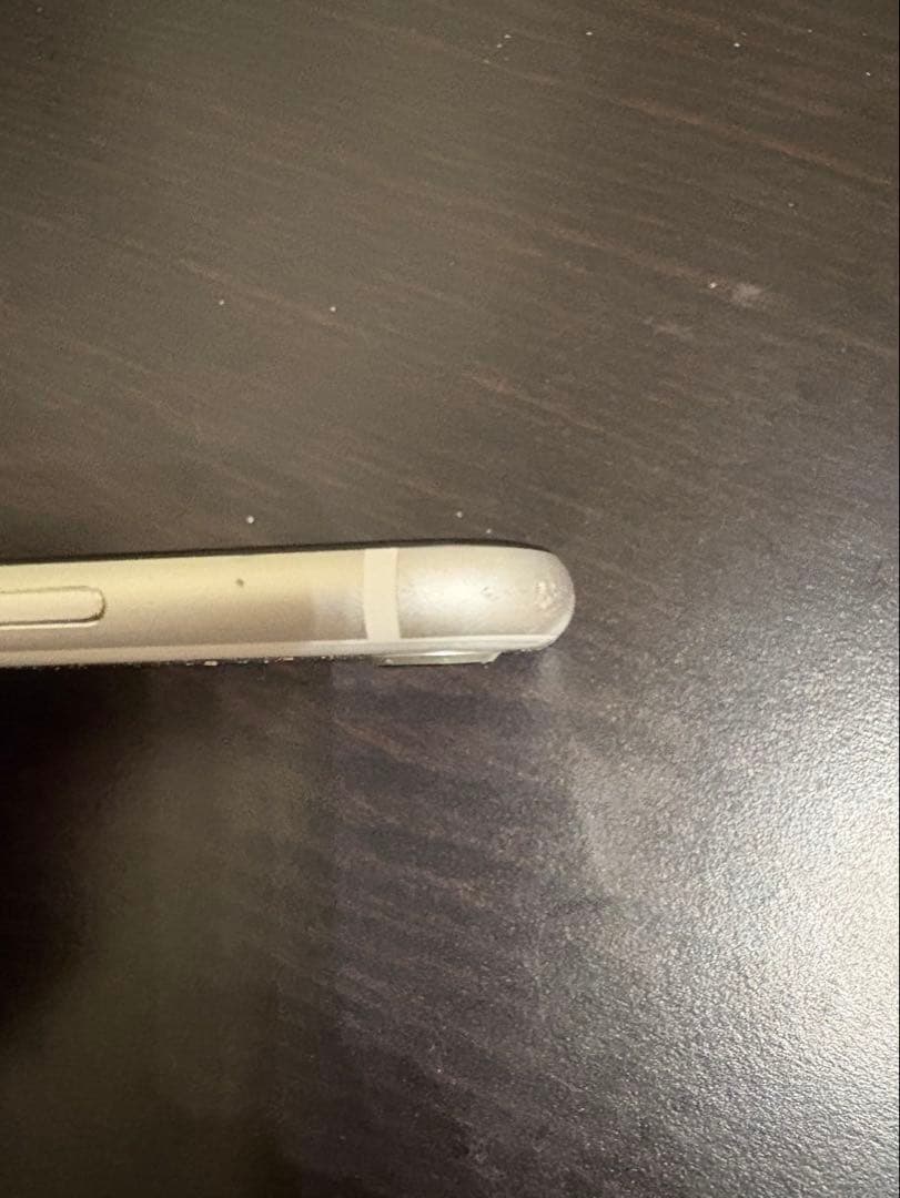 れ*い様 Apple iPhone SE (第2世代) ホワイト