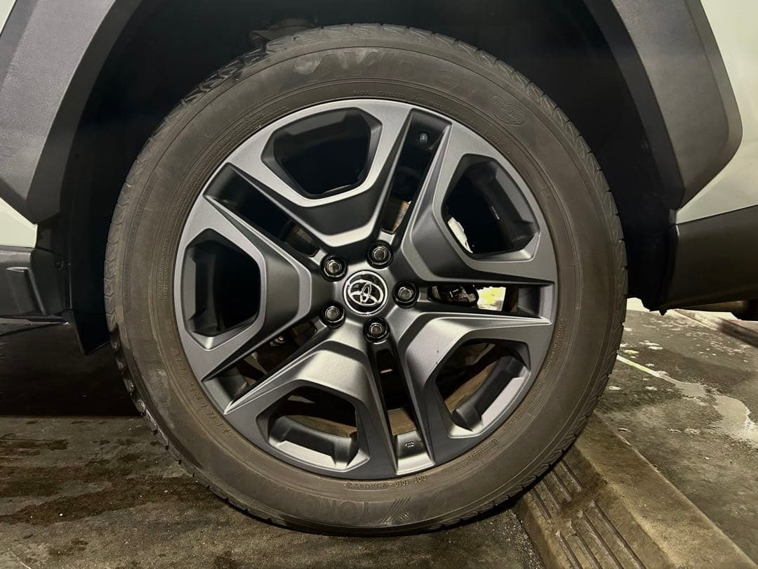 TOYOTA RAV4 アドベンチャーハイブリッド 19インチ純正ホイールセット