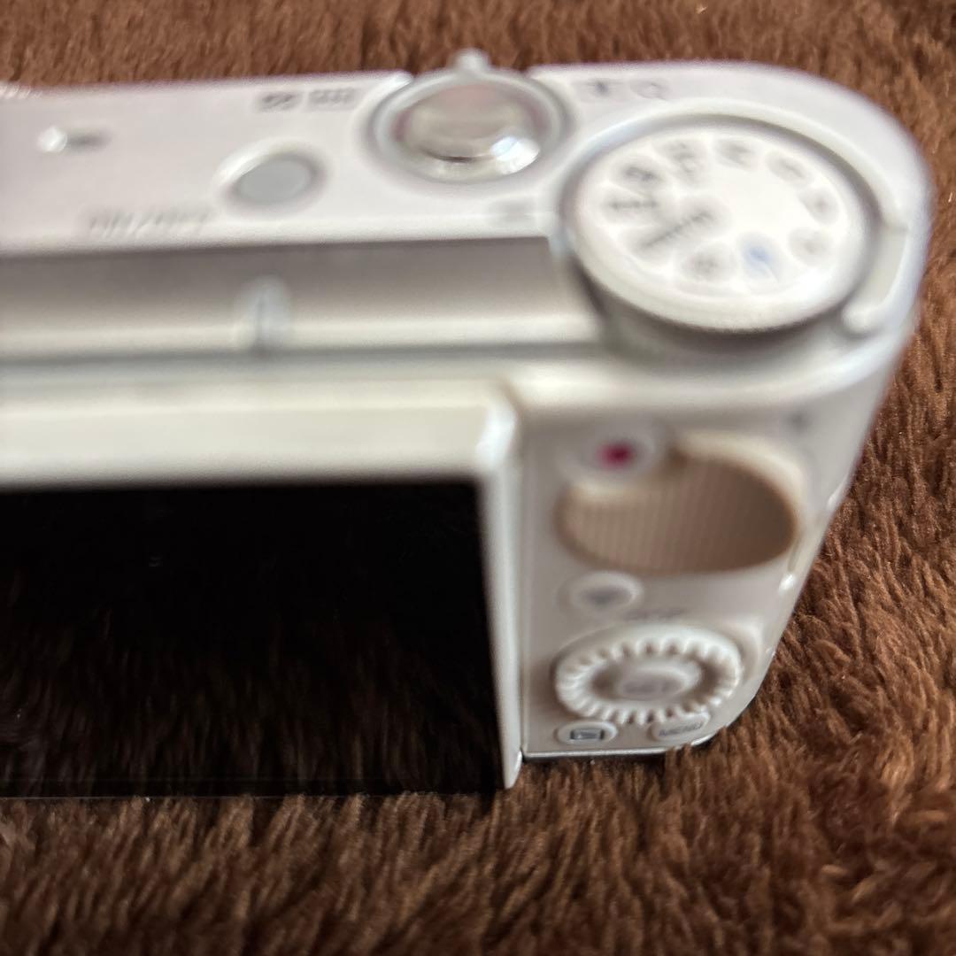 コンデジ CASIO EXILIM EX-ZR3200WE 自撮り可 スマホ転送