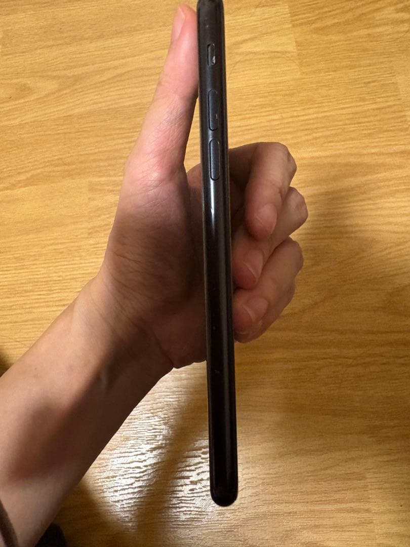 【ジャンク品】Apple iPhoneSE 第2世代　ブラック 本体