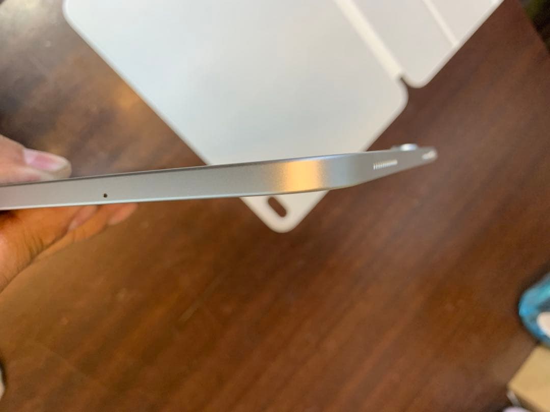 Apple iPad (第10世代) 256GBシルバー