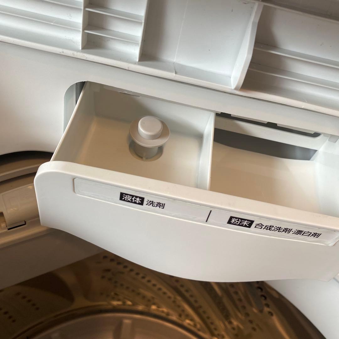 アイリスオーヤマ　洗濯機５キロ