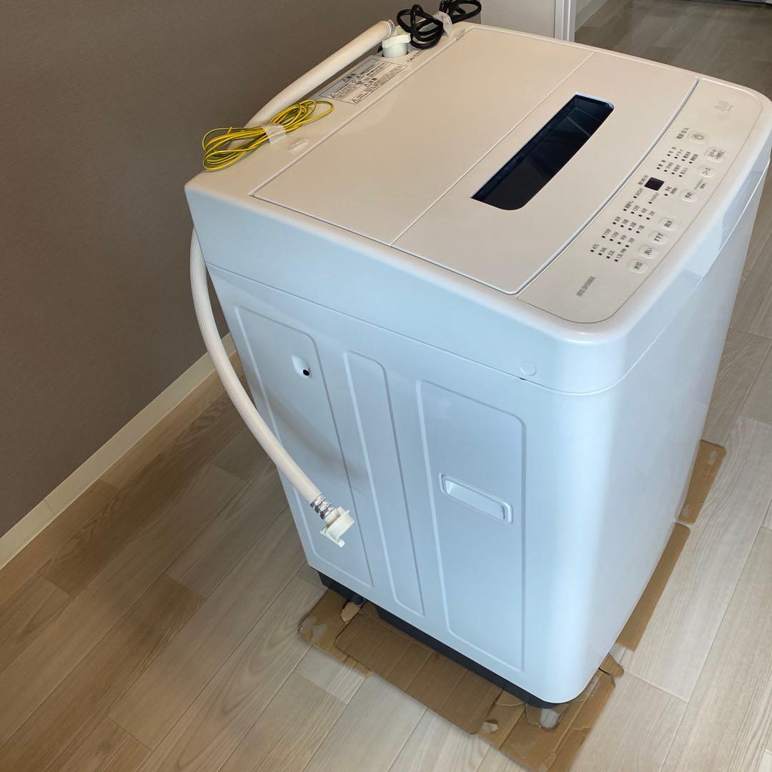 アイリスオーヤマ　洗濯機５キロ