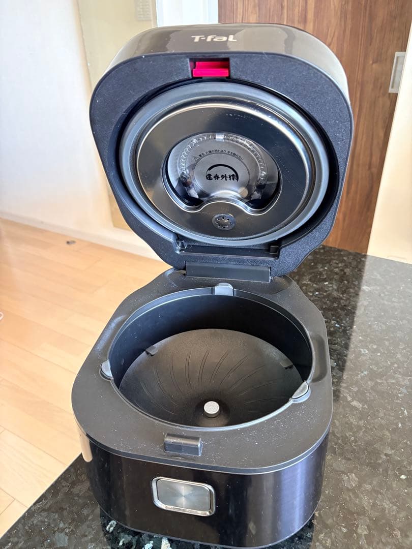 !a  T-fal 炊飯器 RK8828J0 ブラック 5.5合