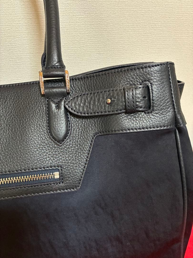 【新品】ペッレモルビダ MB082SN ボストンバッグ ネイビー