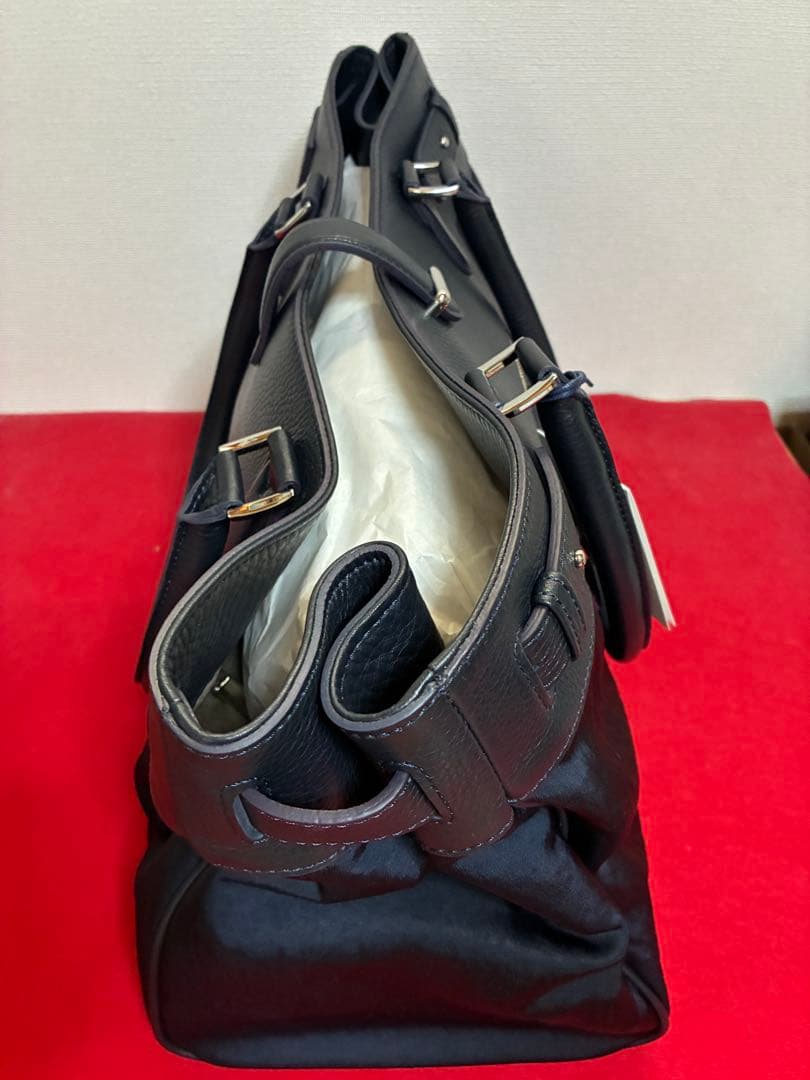 【新品】ペッレモルビダ MB082SN ボストンバッグ ネイビー