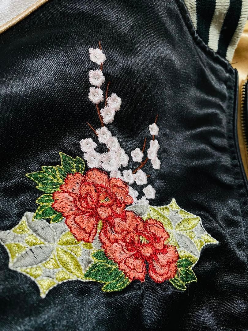 絡繰魂 ２面用 スカジャン 日本限定 芸者 サテン unisex