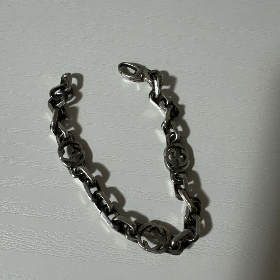 GUCCI18号シルバー チェーンブレスレット ロゴモチーフ