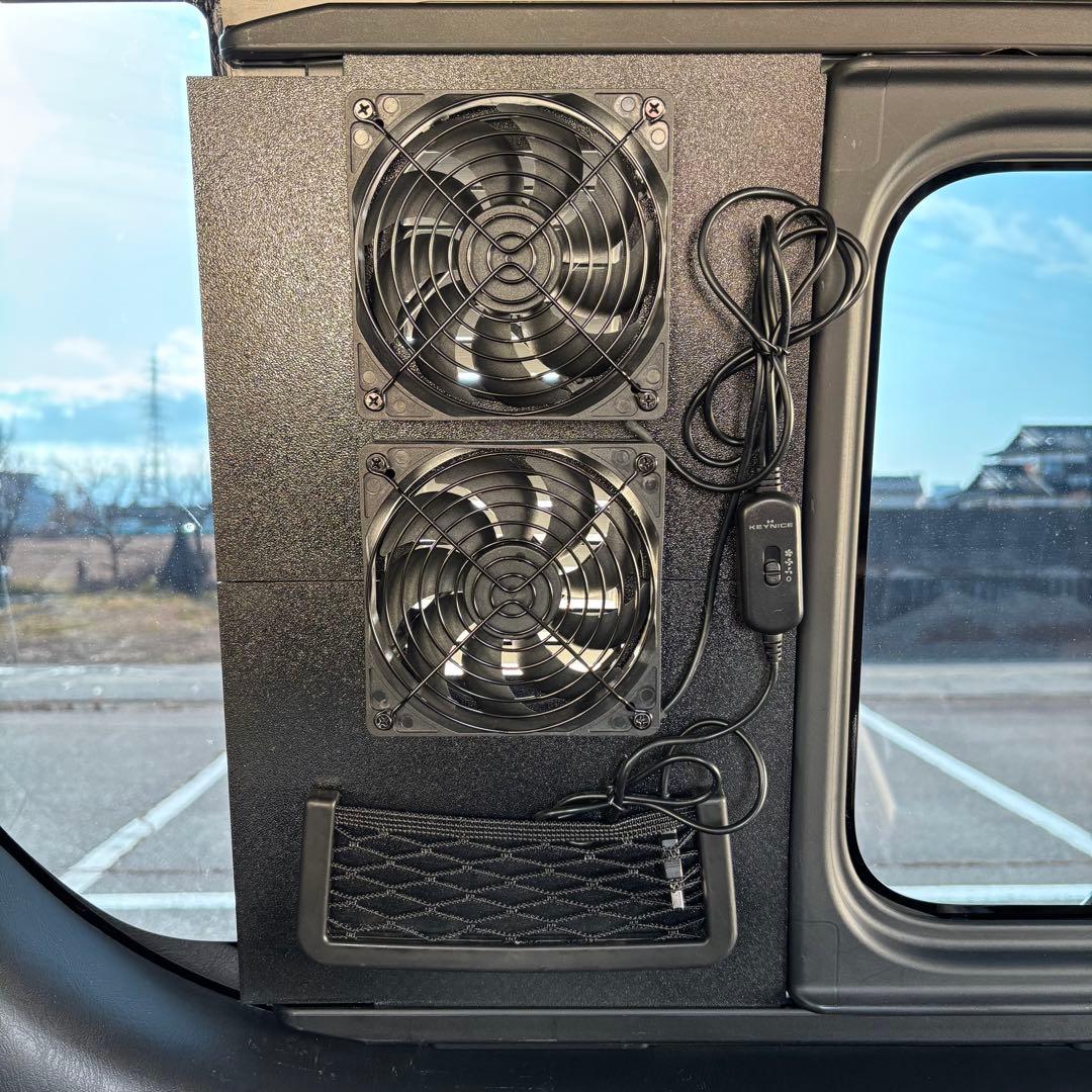 ハイエース 換気扇 2連 ４型 〜USBファン ABS製 運転席側 防虫ネット付