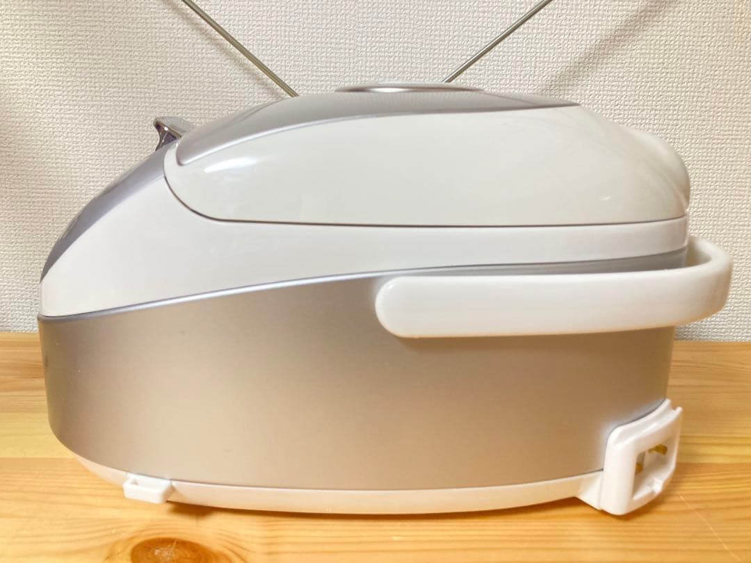 ☆良品！ タイガー IH炊飯器 炊きたて 3合炊き JPF-G055 TIGER