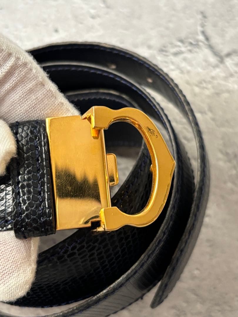 カルティエ Cartier　ゴールドバックル　ネイビー レザーベルト