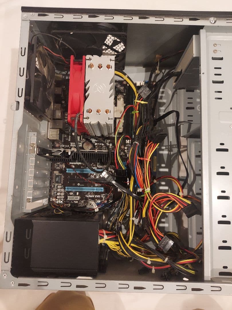 自作PC　Core i7　メモリ16GB　(動作するはすですがジャンク品）