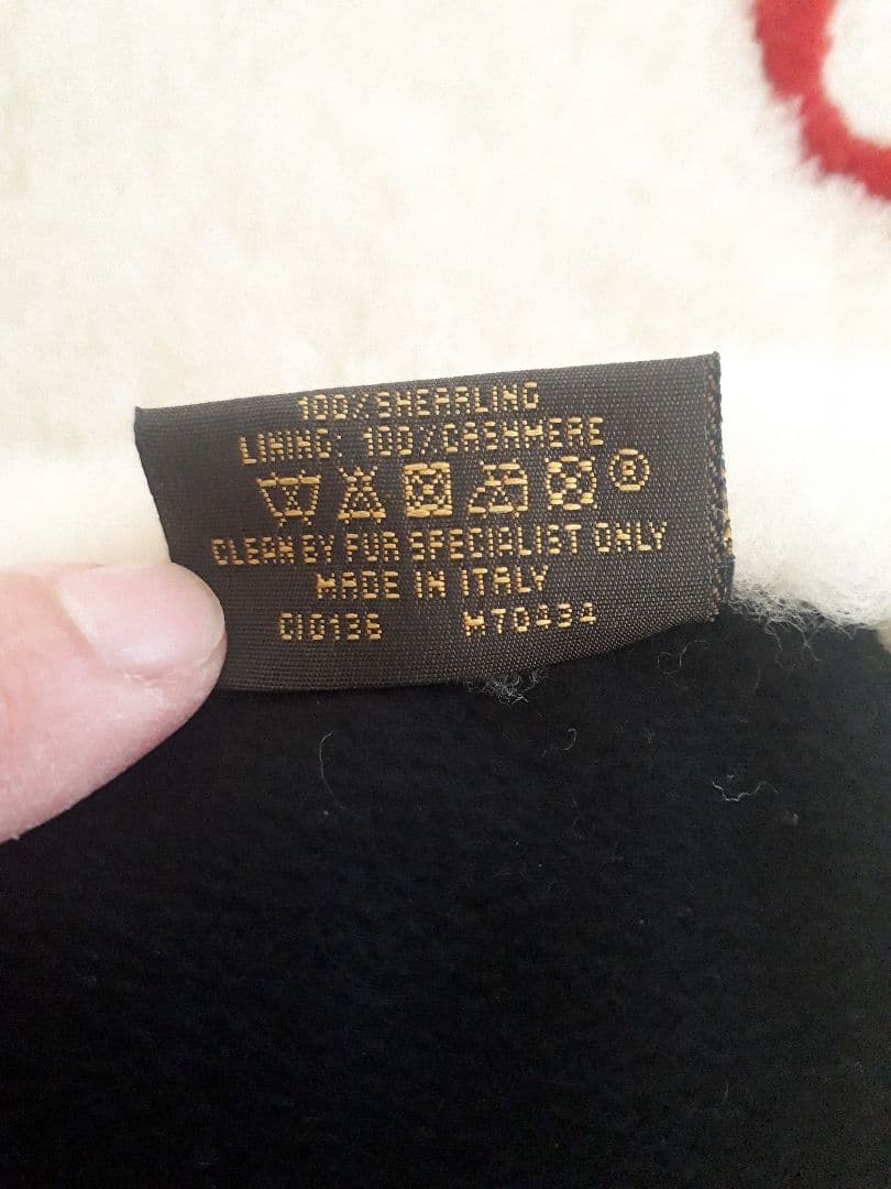 ルイヴィトン モノグラム エシャルプ シャーリング ダーリン ストールマフラー