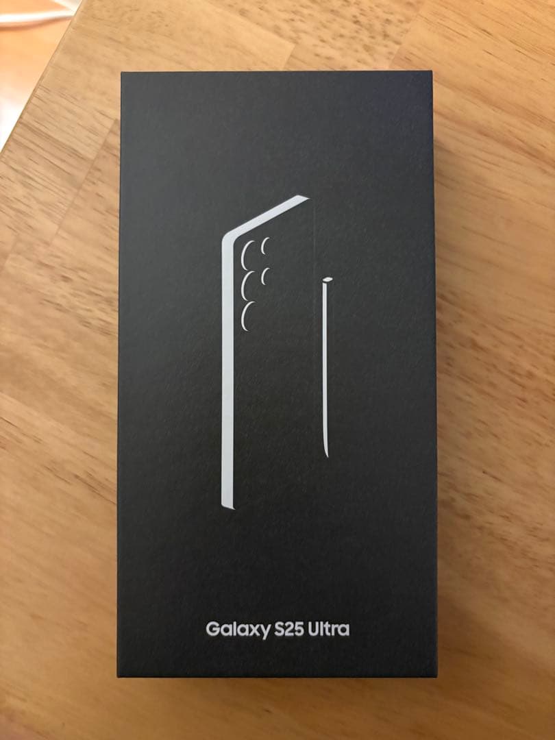 Galaxy S25 Ultra 256GB ジェットブラック ケース付き