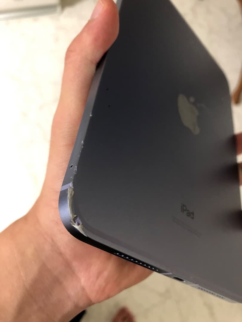 iPad mini 6（64G）パープル角に傷あり