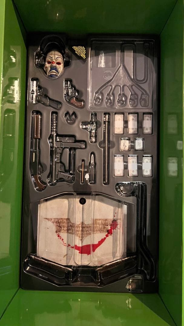 トイサピエンス限定 クオーター・スケール ジョーカー ホットトイズ　ダークナイト