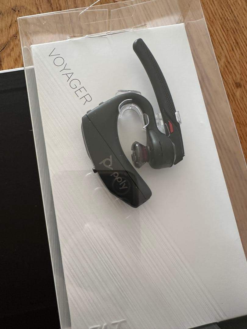 Poly Voyager5200 UC Bluetoothワイヤレスヘッドセット