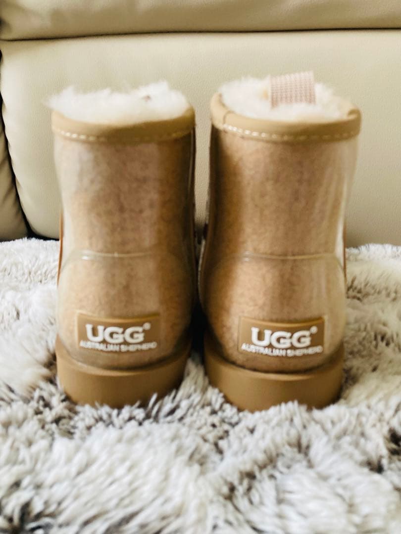 新品未使用‼️UGG アグ　クラシック クリア ミニ レインブーツ　レディース