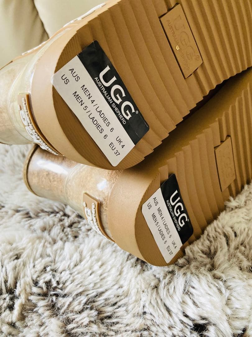 新品未使用‼️UGG アグ　クラシック クリア ミニ レインブーツ　レディース