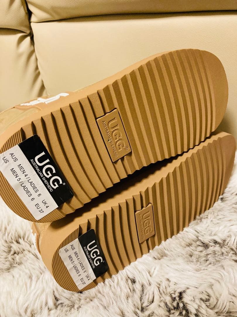 新品未使用‼️UGG アグ　クラシック クリア ミニ レインブーツ　レディース