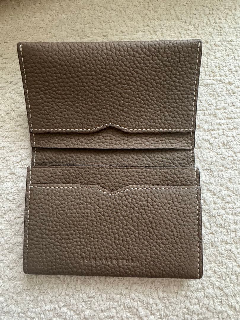 ボナベンチュラ ビジネスカードケース シュリンクレザー エトープ名刺入れ